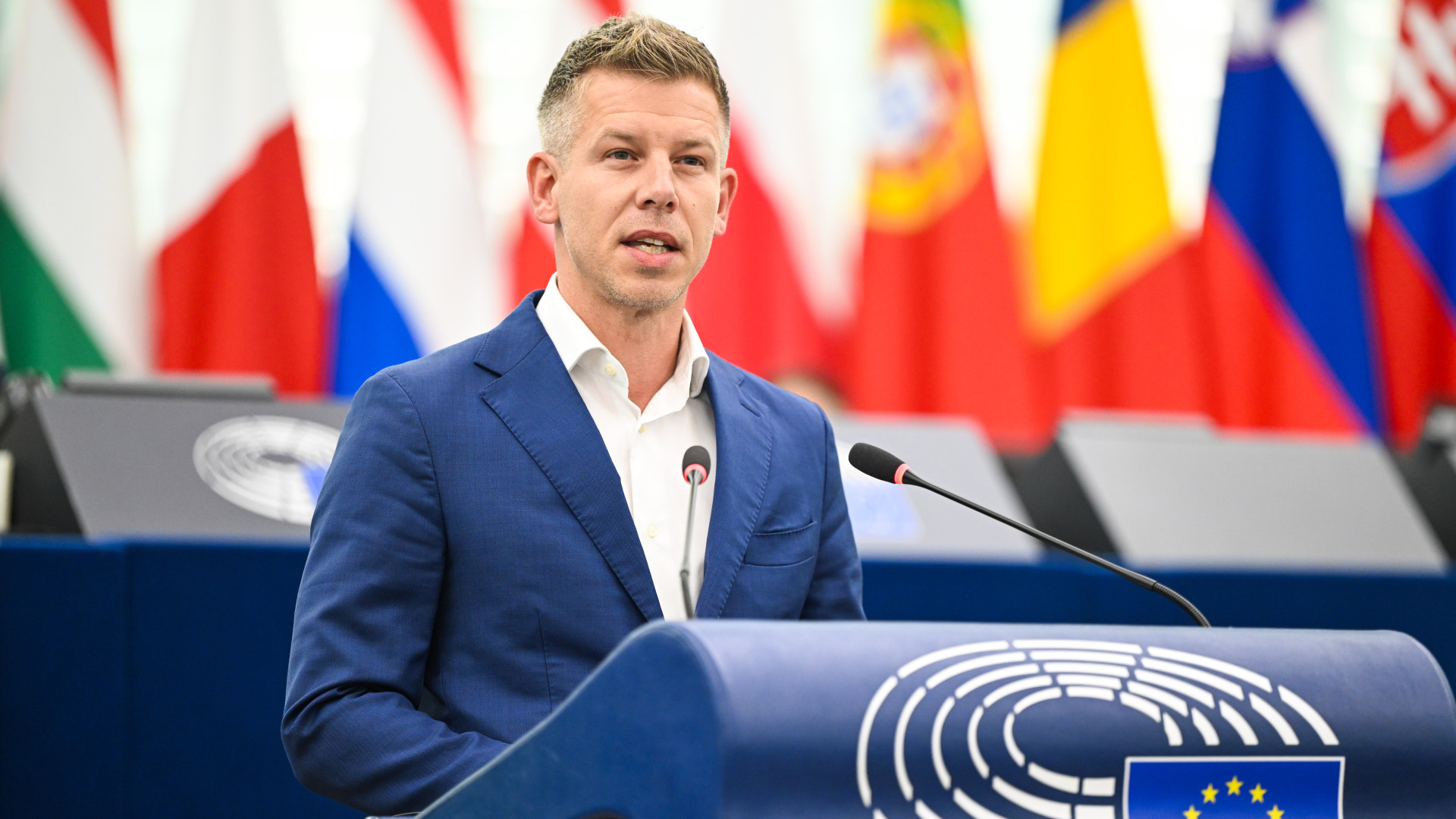 A kormány vagyonadót vezet be az egymilliárd forint feletti magánvagyonra