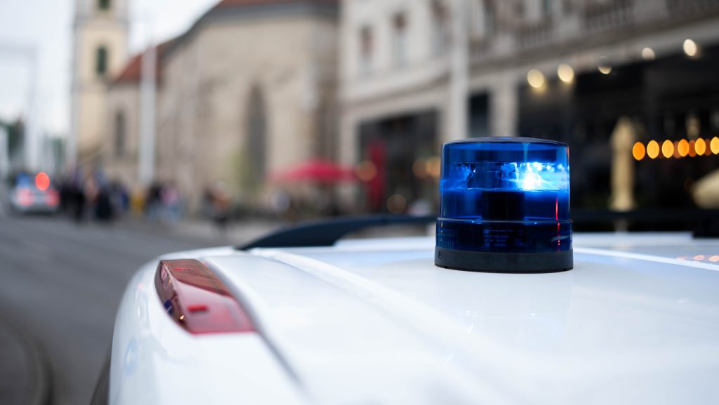 Lezárult a vizsgálat, két rendőrt áthelyeztek az elfogadhatatlan hangnemű levél miatt